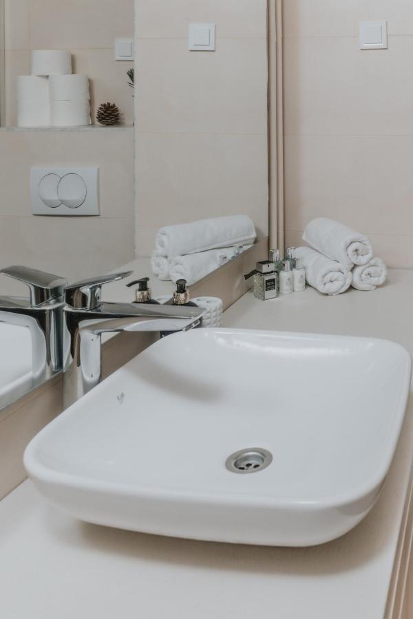 Regina Apartments 부드바 외부 사진